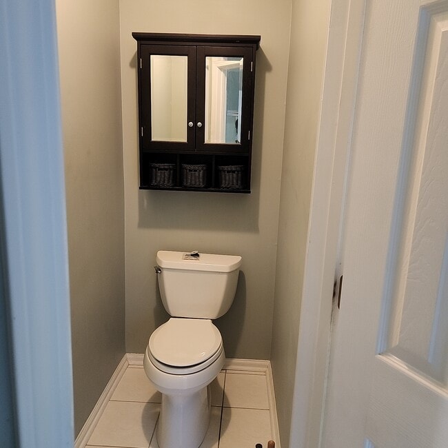 Building Photo - 807 Andora Way SW