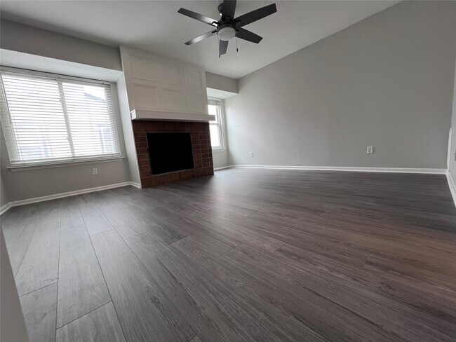 Building Photo - 5917 Fairdale Ln