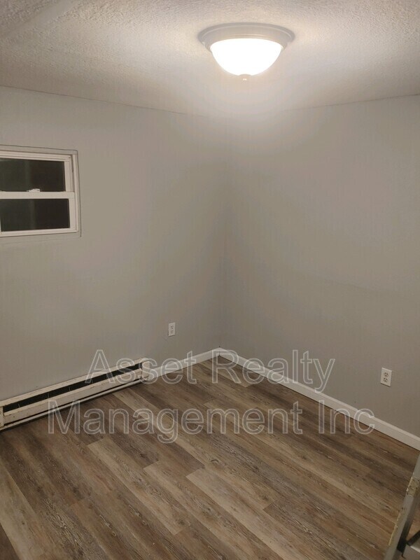 Building Photo - 221 Pattie Gap Rd