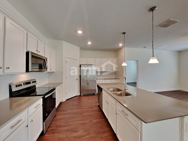 Building Photo - 3113 Artemisia Ln