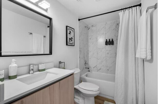 Building Photo - 1542 NW 2nd St