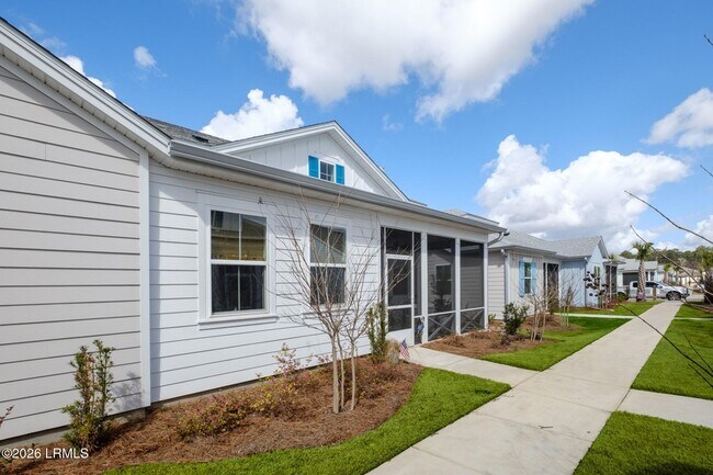Building Photo - 171 Tropics Ave