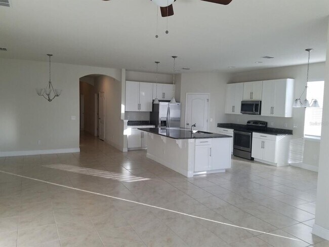 Building Photo - 14638 Trapper Rd