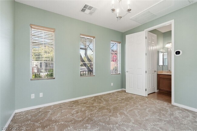 Building Photo - 10344 Shropshire St