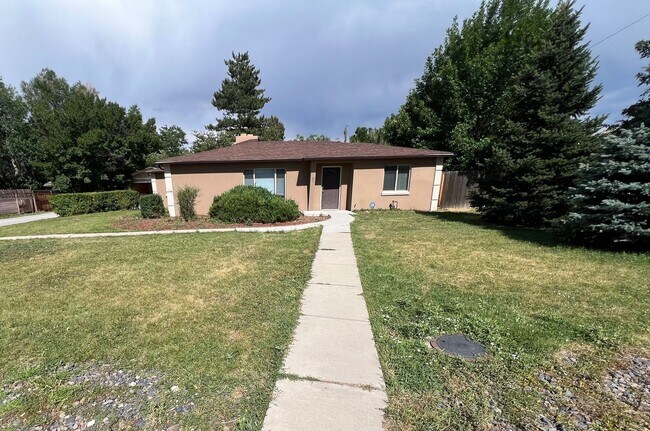 Primary Photo - Spacious Lakewood Home