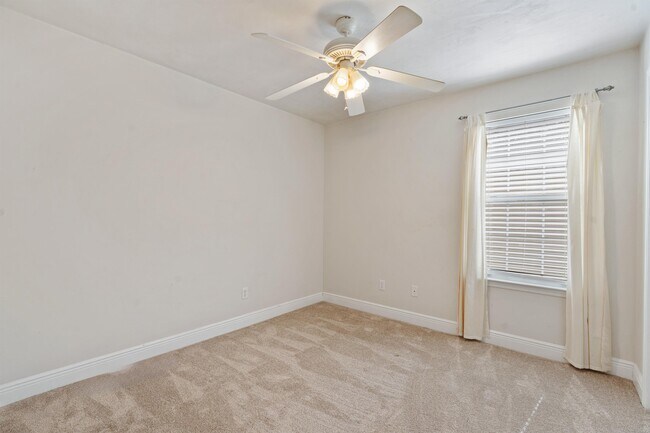 Building Photo - 2961 Viking Way