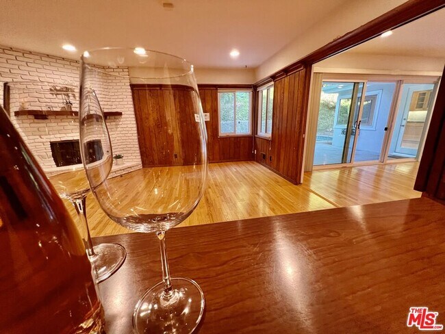 Building Photo - 1008 Westholme Ave