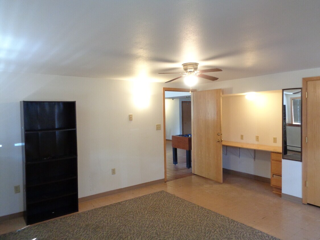 328 Augusta Ave Dekalb Il Apartment Finder 328 Augusta Ave Dekalb Il Apartment Finder