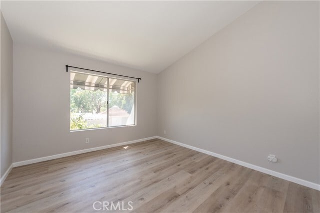 Building Photo - 385 Stanford Ct