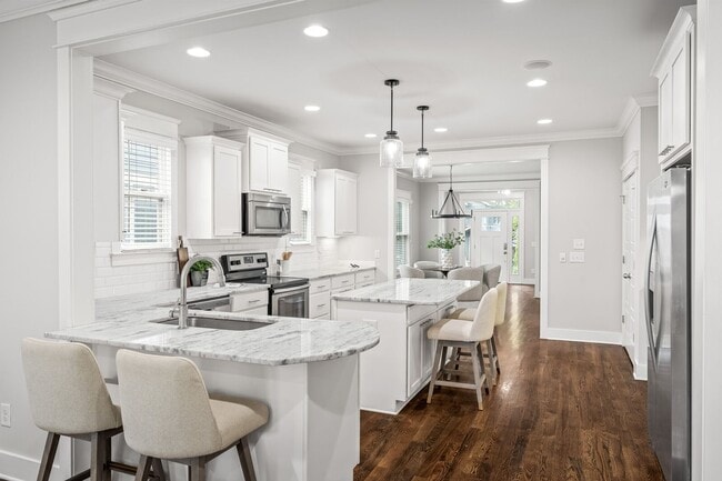 Building Photo - Beautiful 3-bedroom home in The Nations!