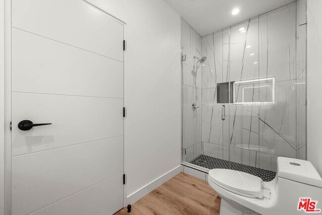 Building Photo - 1920 S Sherbourne Dr