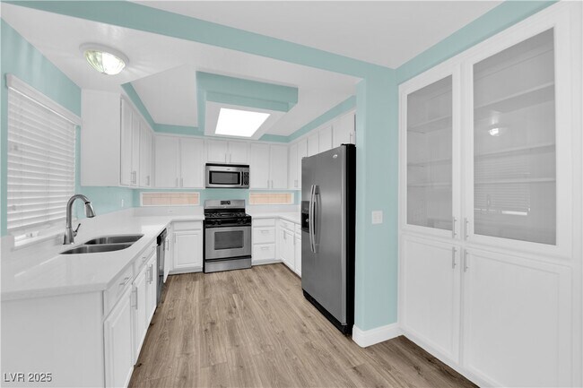 Building Photo - 10210 Maltese Cross Ct