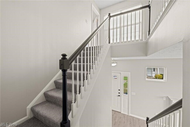 Building Photo - 2547 Wyndgate Ct