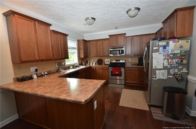 Building Photo - 2426 Market Hill Dr