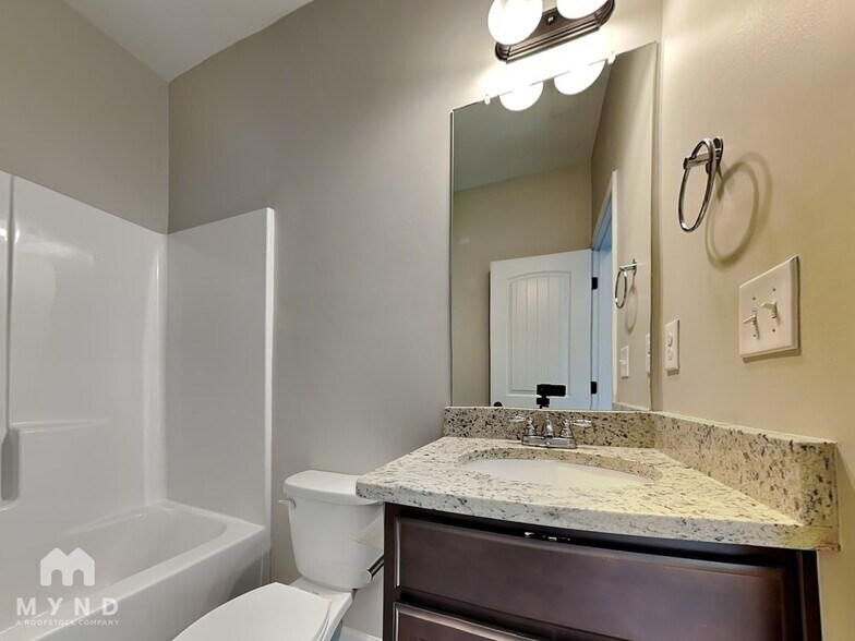 Building Photo - 409 Atlas Ct