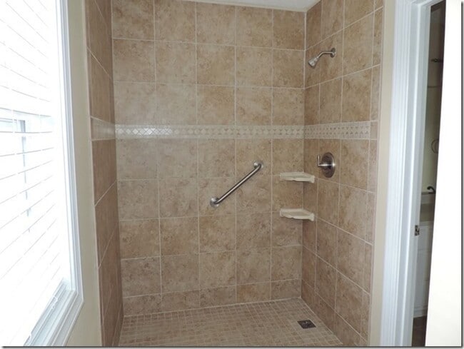 Building Photo - 2525 Stedman Dr NW