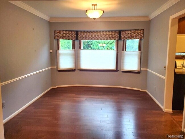 Building Photo - 5057 Prentis Dr