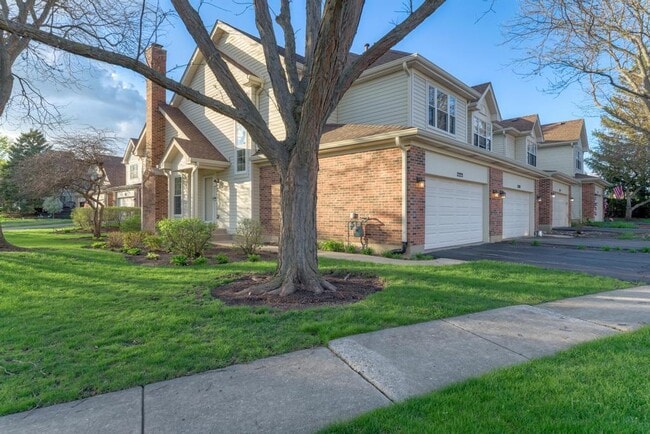 Building Photo - 2222 Seaver Ln