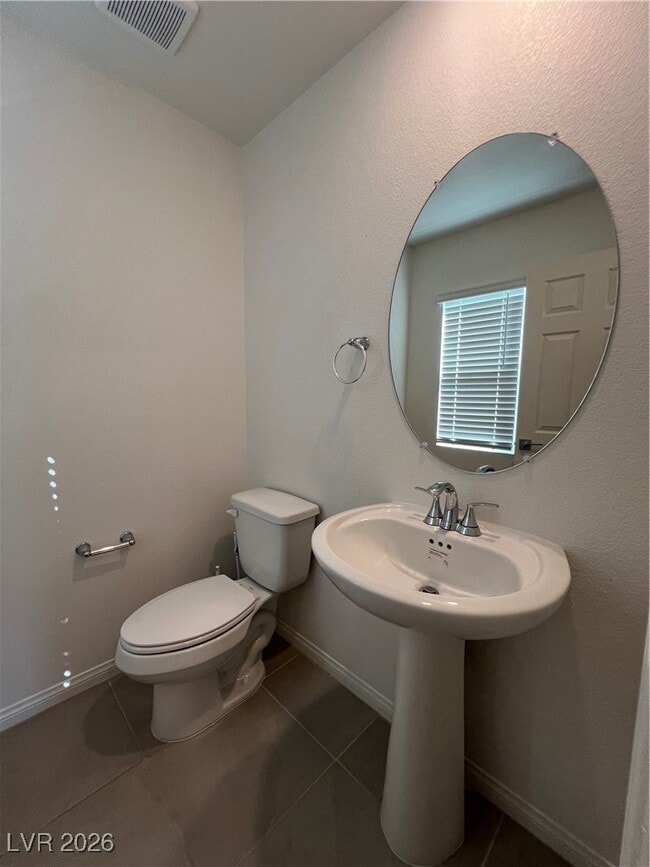 Building Photo - 6869 Calvitero St