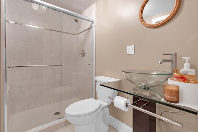 Building Photo - 7242 Greywall Ct