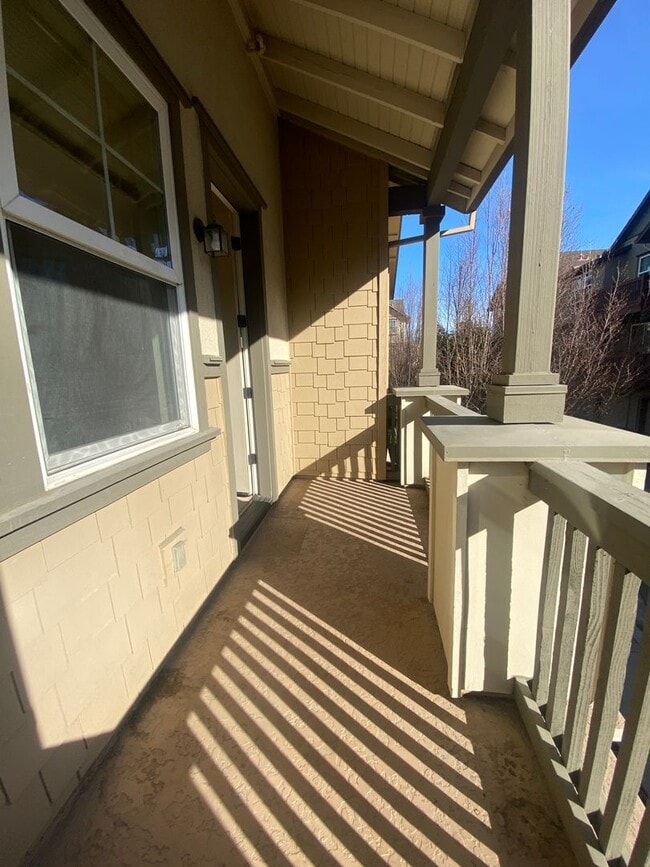 Building Photo - 3 BD/3.5 BA Townhouse in downtown Livermore Station, No Pets