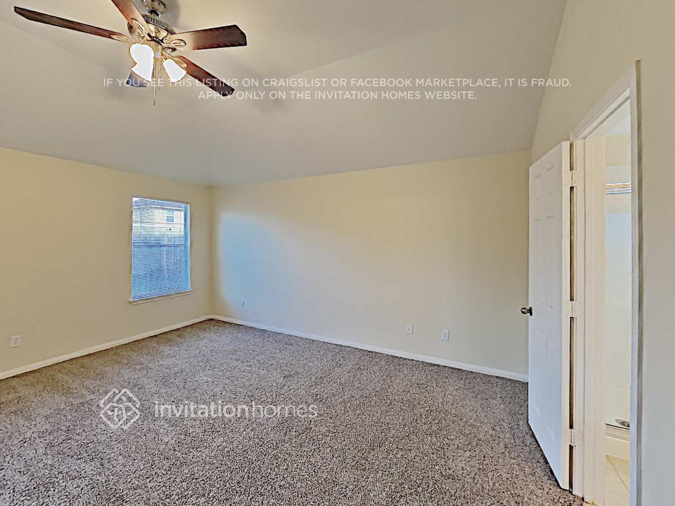 Building Photo - 15802 Parmley Creek Ct