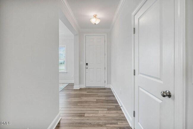Building Photo - 1809 Delaney Hills Ln
