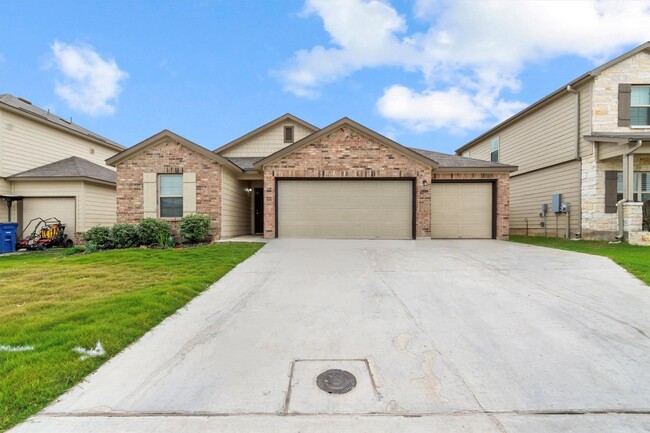 Building Photo - 2039 Rowan Wy