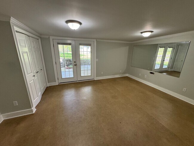 Building Photo - Ooltewah 3 Bedroom 2.5 Bath! Pet Friendly!