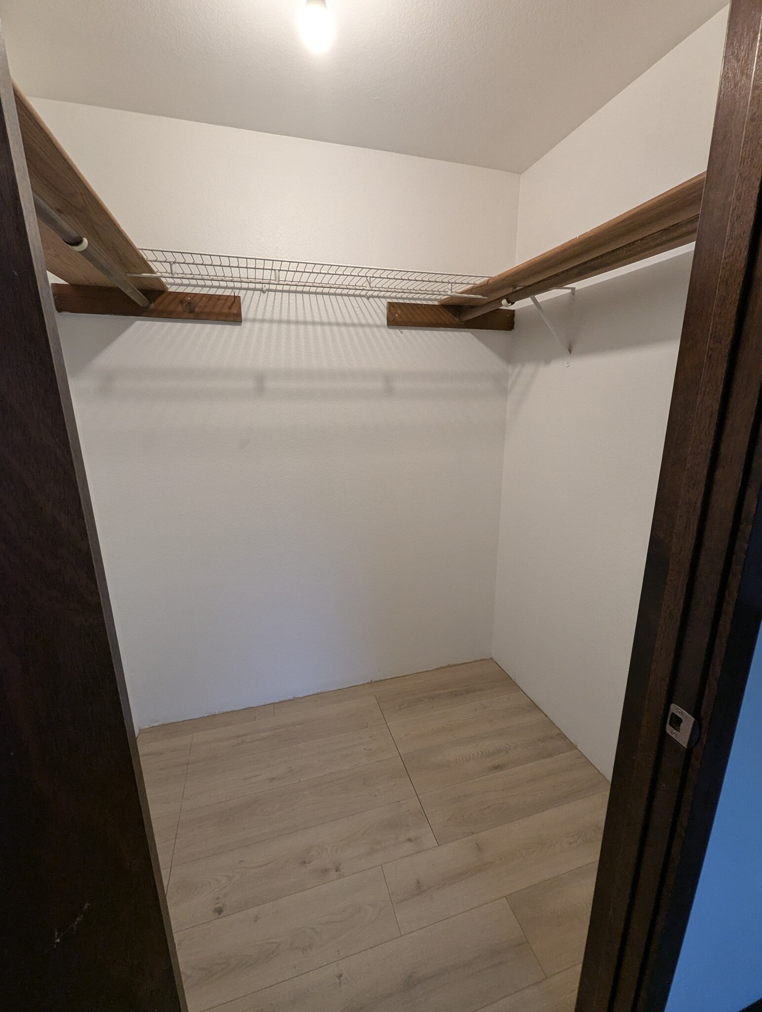 Master Closet - 1803 E Fox Hill St