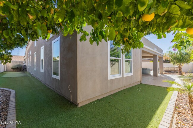 Building Photo - 9690 N 118th Pl