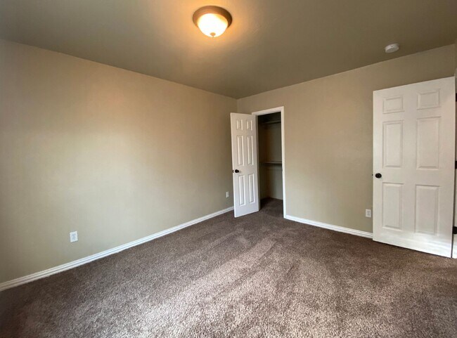 Building Photo - First Month Free!  Freshly Remodeled - New...