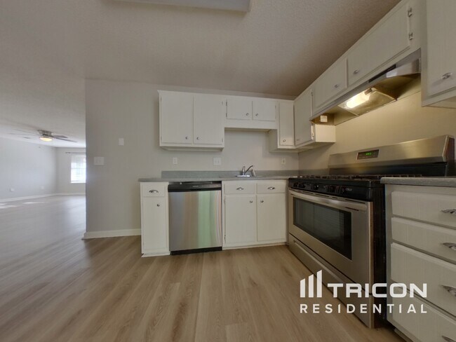 Building Photo - 3195 Warrenton Ct