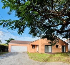 Building Photo - 16891 SW 92nd Ct