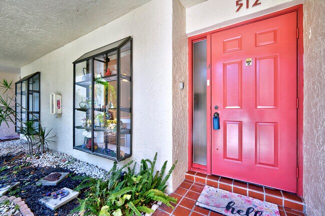Building Photo - 5153 Oakhill Ln