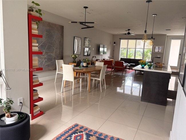 Building Photo - 10416 NW 66th St