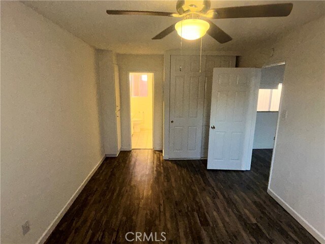 Building Photo - 504 S Ola Vista