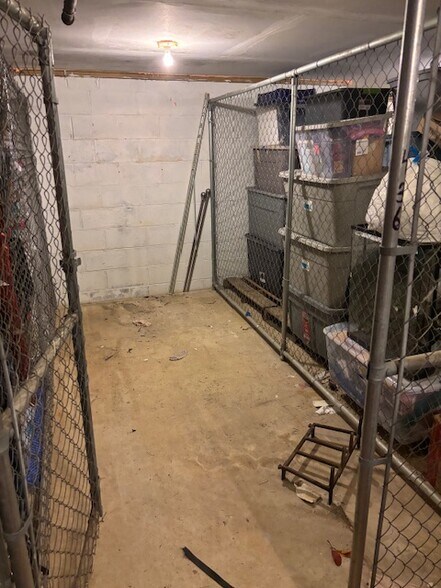 basement storage unit - 436 Durham Ct