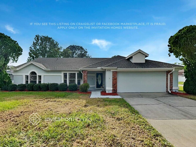 Primary Photo - 2206 Fairmont Cir