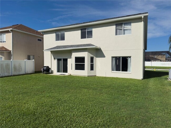 Building Photo - 27700 Breakers Dr