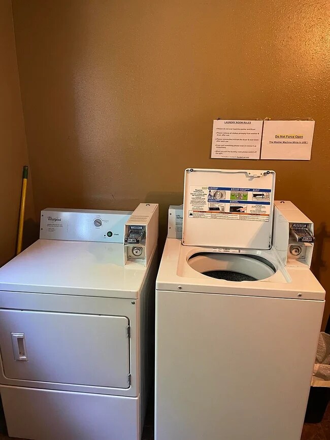 Building Photo - 1117 Expansion Dr