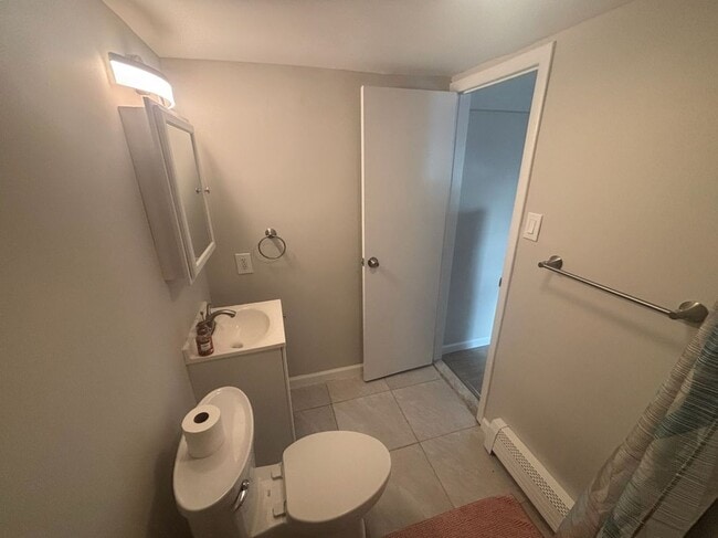 Building Photo - 1159 Joselson Ave