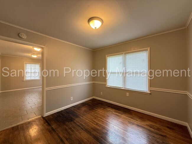 Building Photo - For Lease | Tulsa | Available Now!