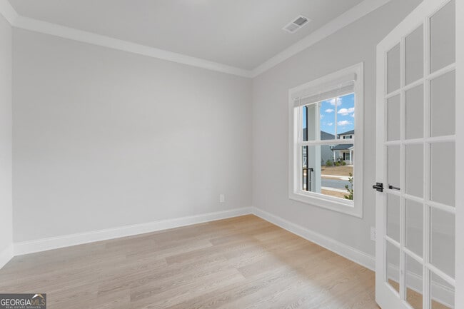 Building Photo - 5667 Cabernet Ln