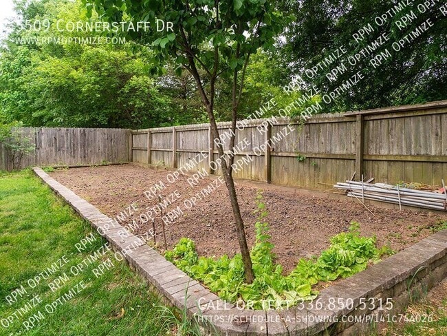 Building Photo - 5509 Cornerstaff Dr