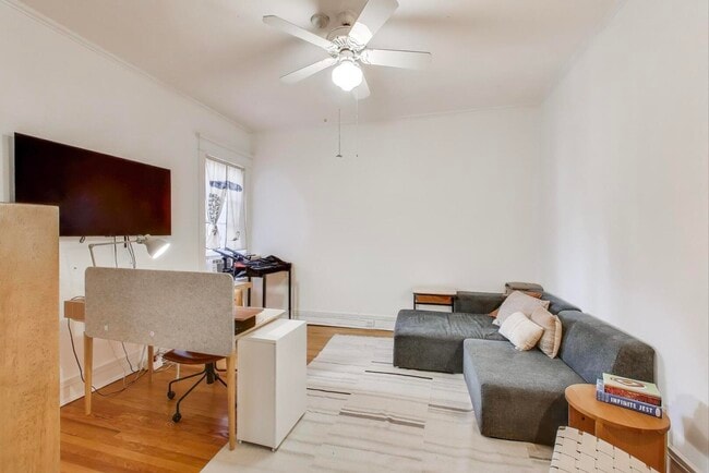 Building Photo - 5508 S Hyde Park Blvd