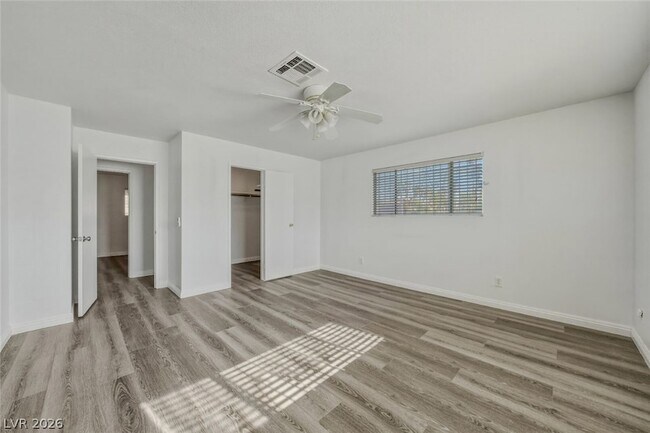 Building Photo - 6760 W Oakey Blvd