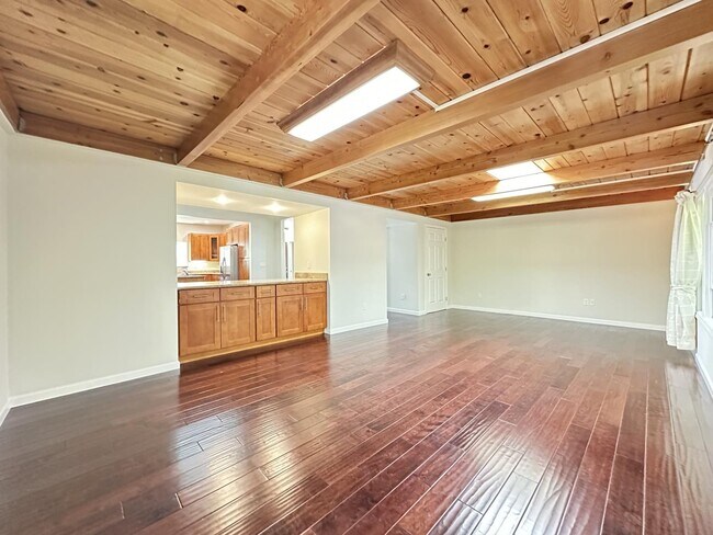 Building Photo - 4021 Campana Dr