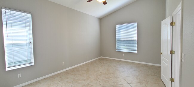 Building Photo - 1171 Siesta Key Cir