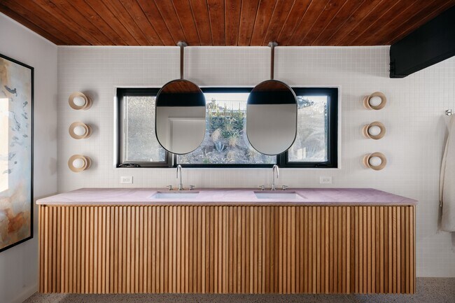 Building Photo - 11558 Duque Dr